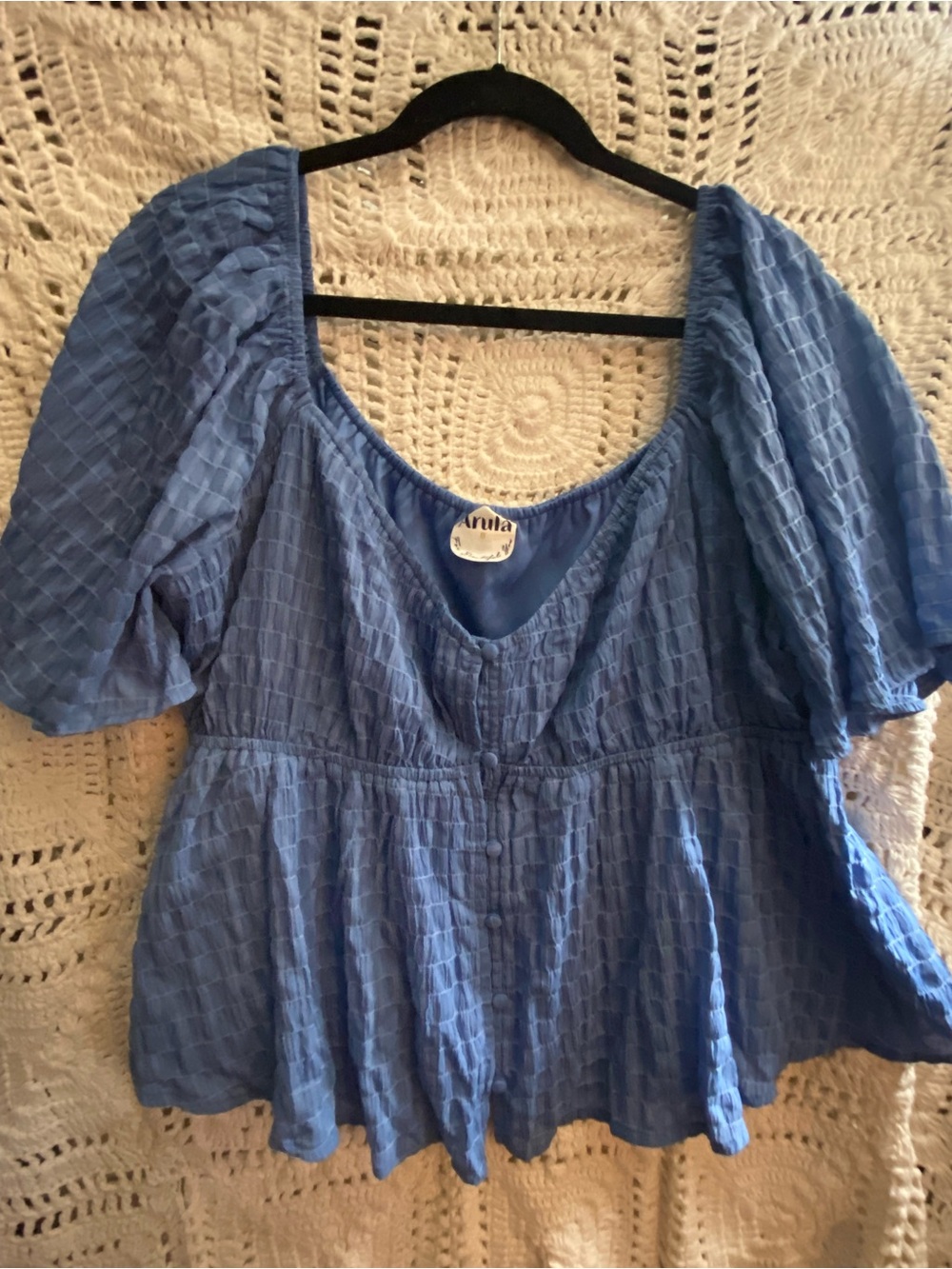 ARULA Light Blue Textured Peplum Puff-Sleeve Blouse